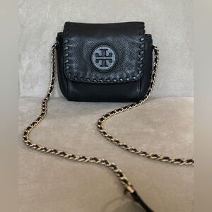 Tory Burch Black Leather Crossbody Gold Chain Bag with Whipstitch Detailing